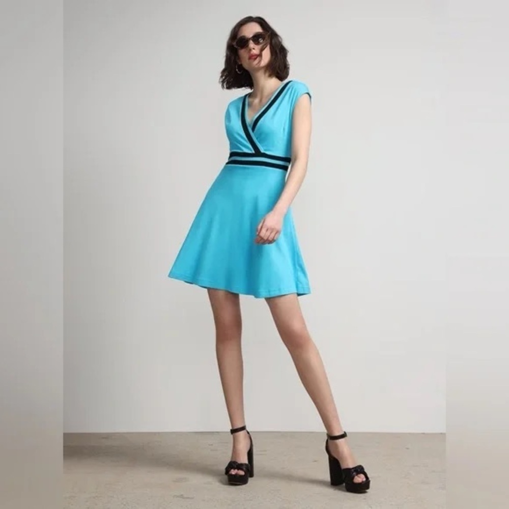 New York & Co. | Colorblock Accent Wrap Dress - City Knits ARAUCANA BLUE